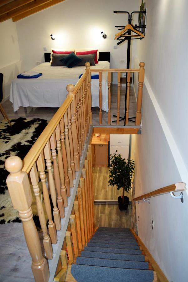 Veritas Apartments Mlini Esterno foto